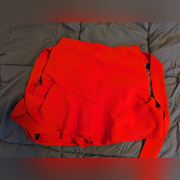 Zara red skort - Picture 2 of 6